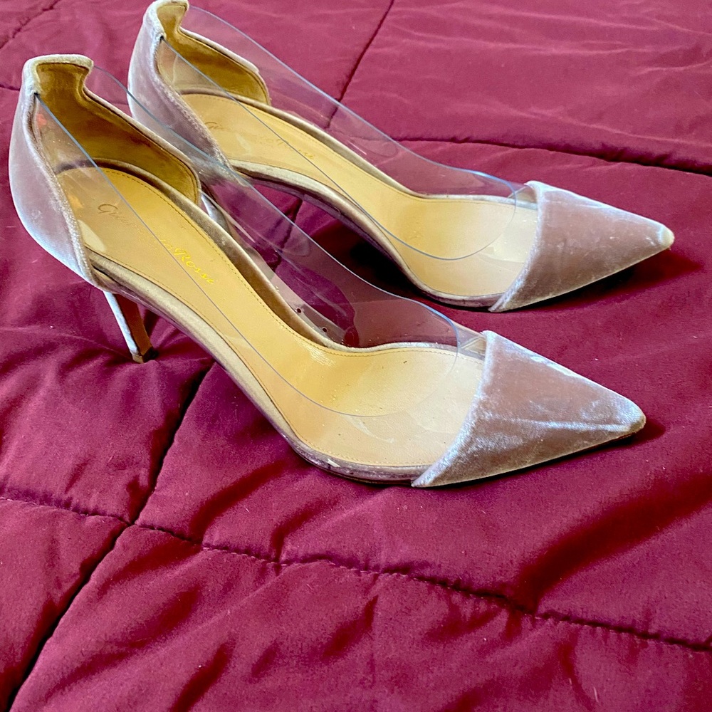 Gianvito Rossi Plexi PVC 85 Pump (neutral suede)